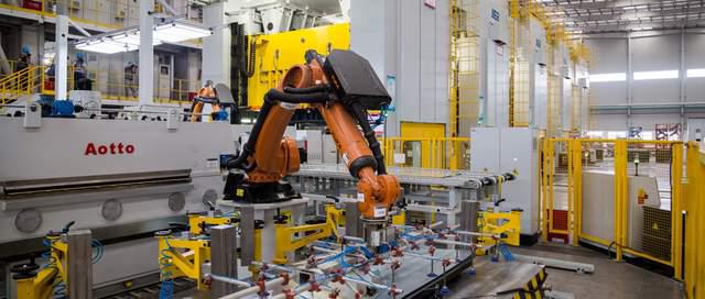 新一代人工智能技术助力钢铁工业发展